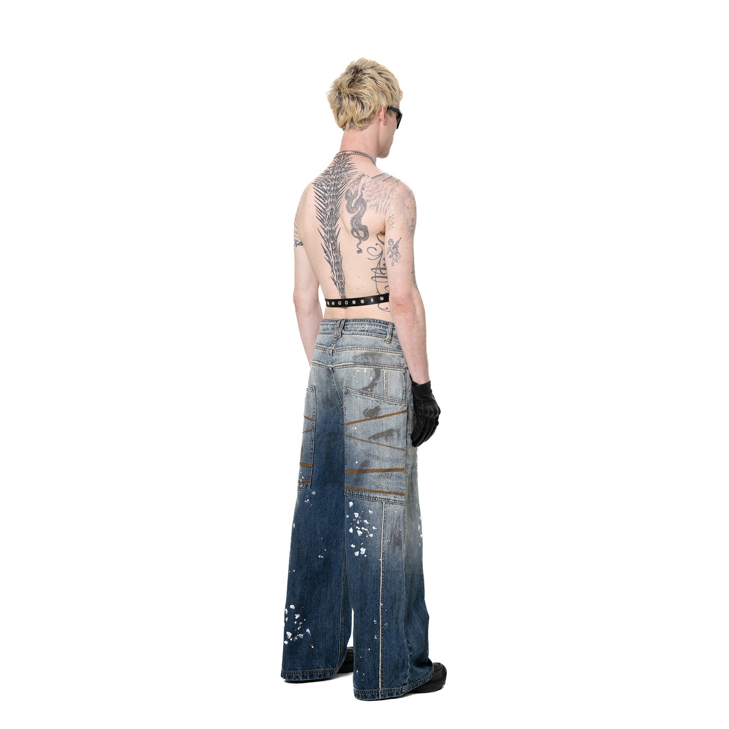 INUIT : Etched Distressed Denim Pants (Dark Blue)