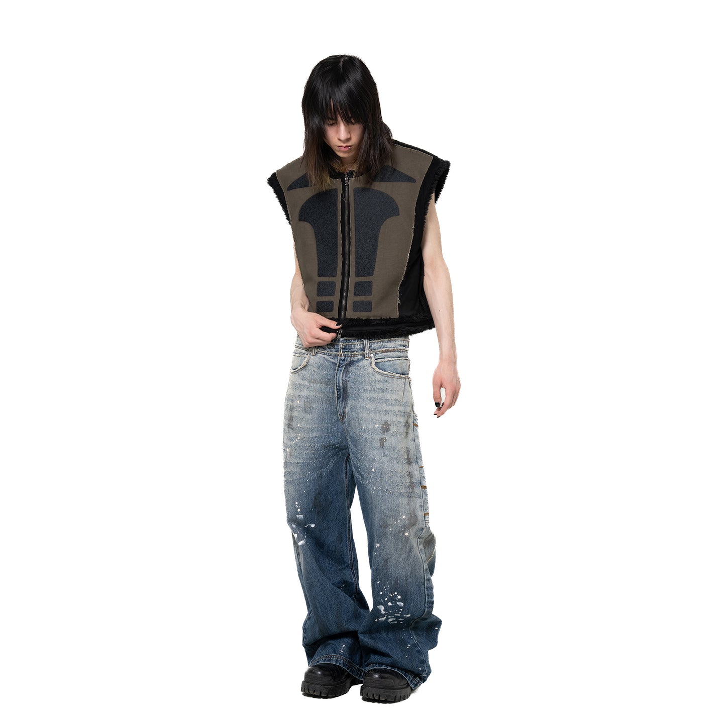 INUIT: Etched Reversible Fur Vest (Miltary Green)