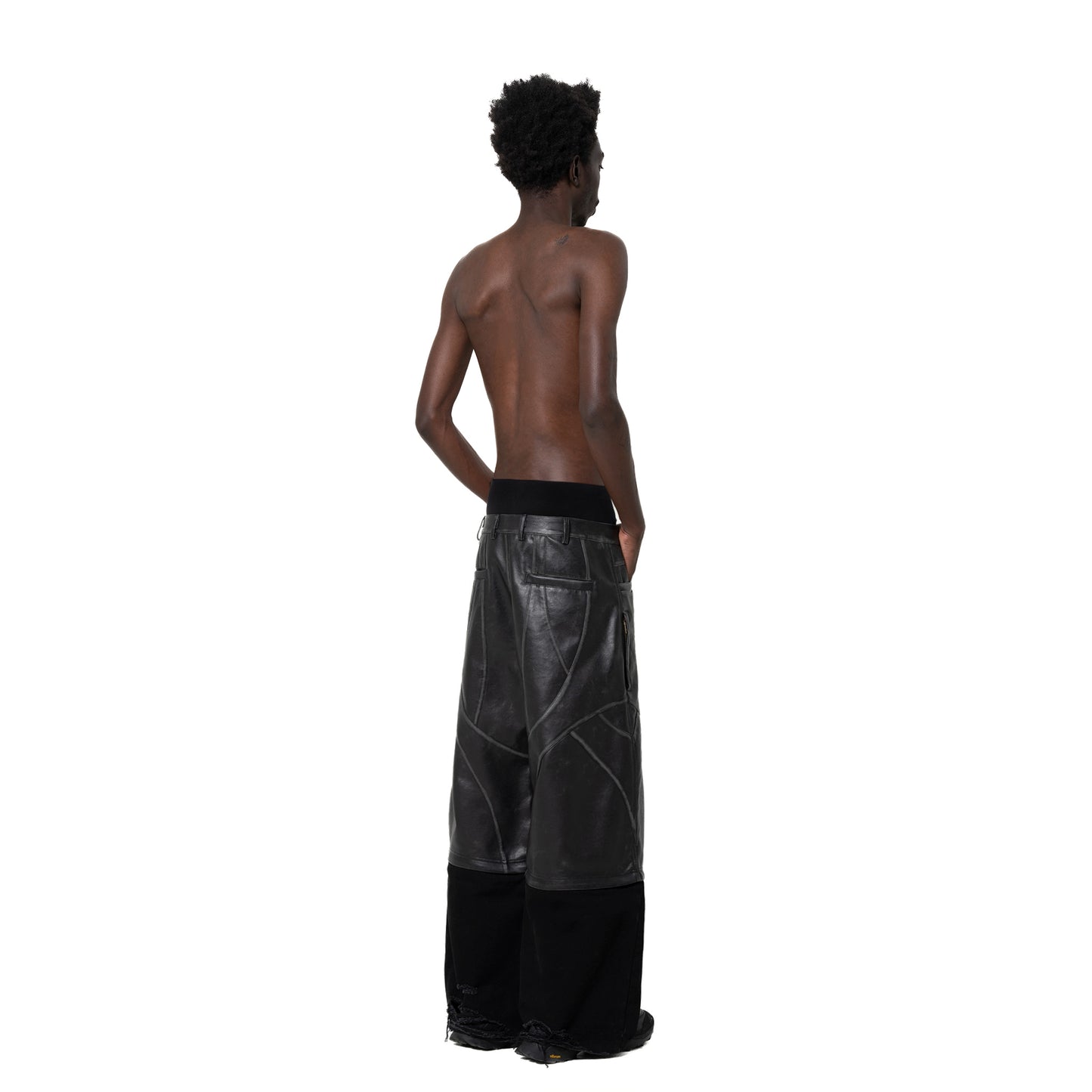 INUIT : Phase-Shift Detachable Leather Pants (Black)