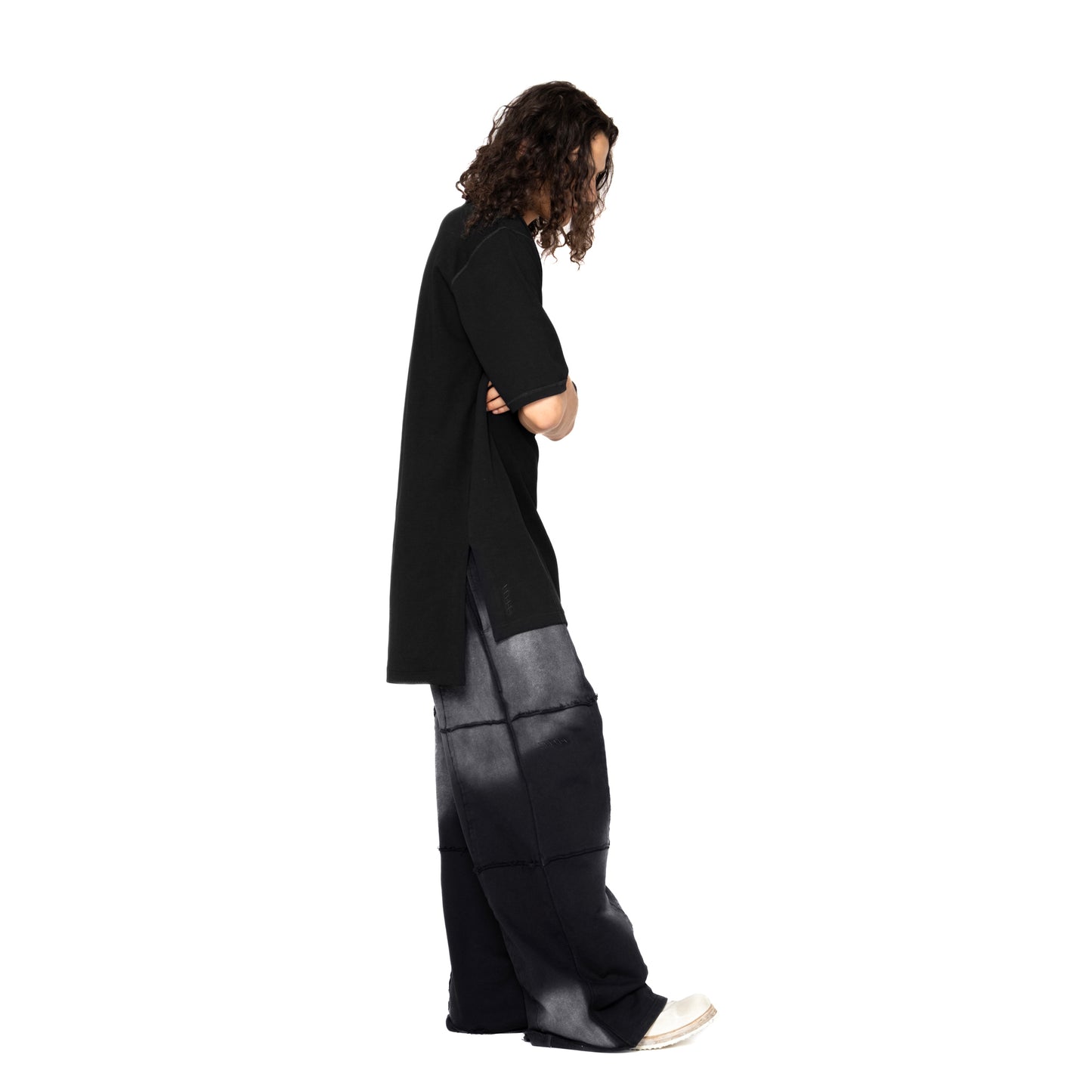 ERROR NYC: Inside-out Side Slitline T-shirt (Black)
