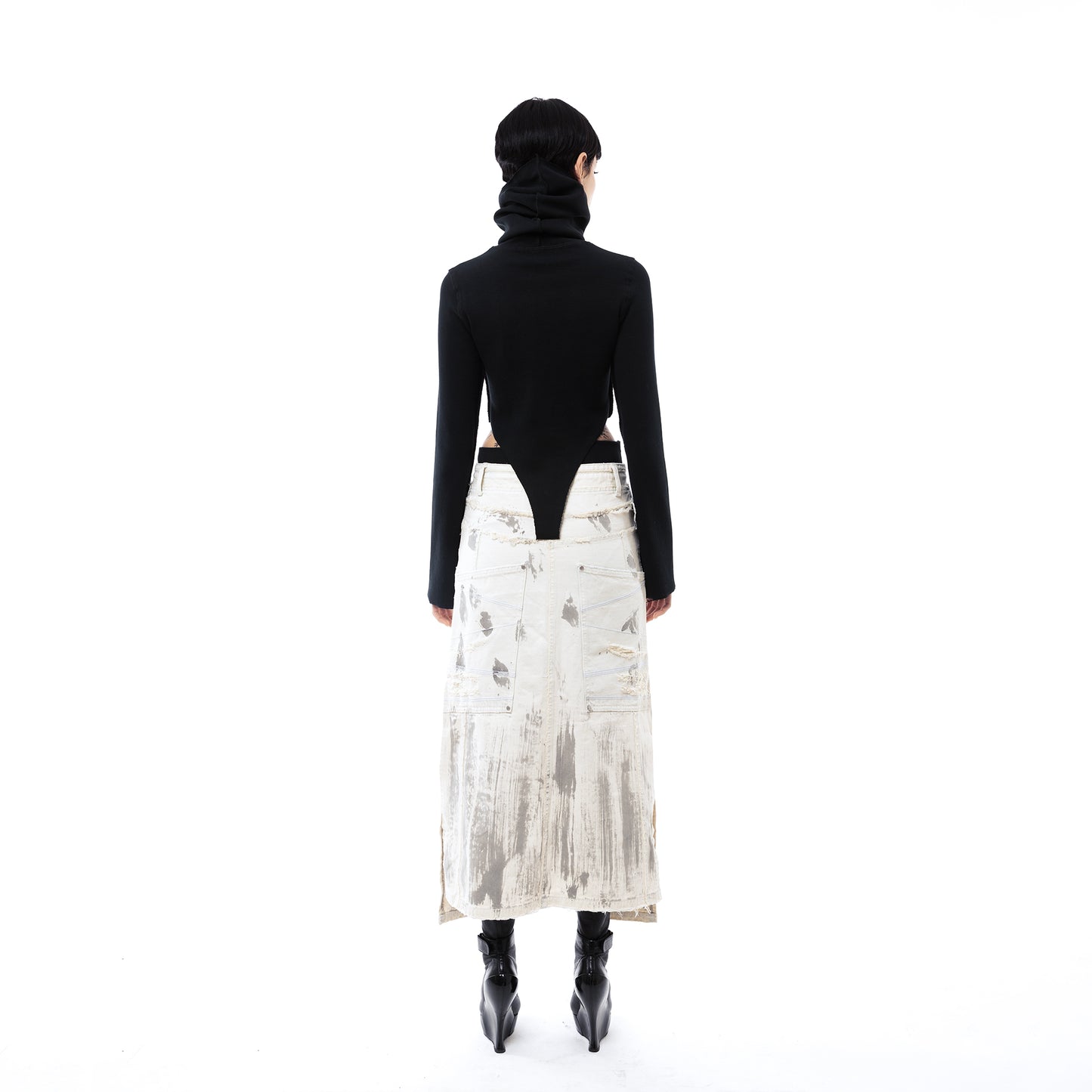INUIT : Etched Distressed Denim Skirt (White)