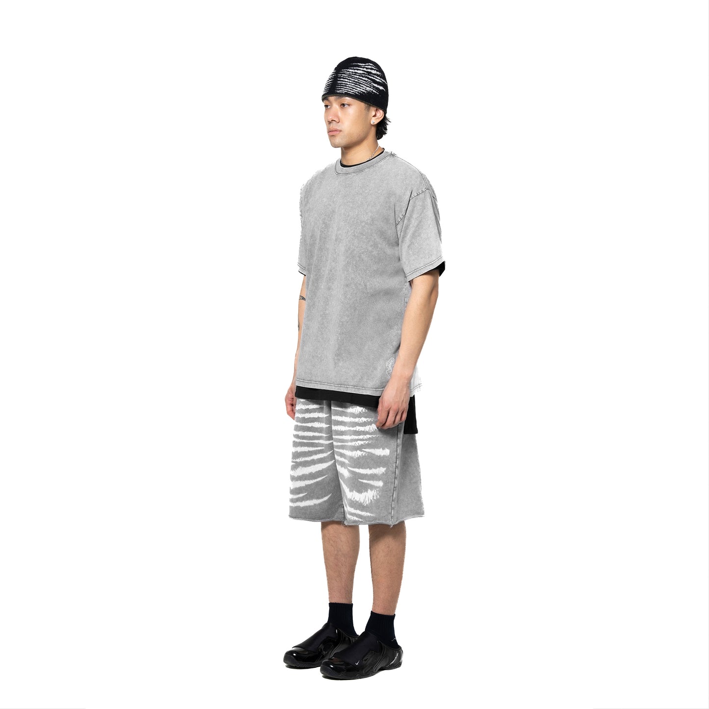 INUIT: Imprint Frost French Terry Shorts (Gray)