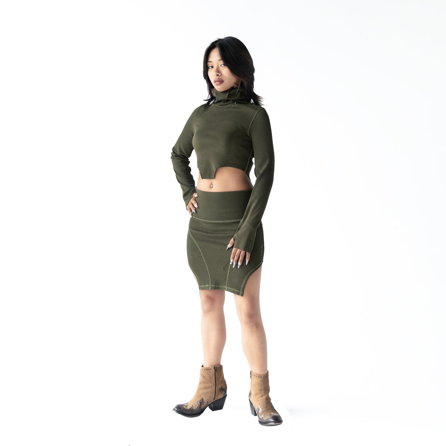 INUIT: Pattern-Carved Rib Skirt (Military Green)