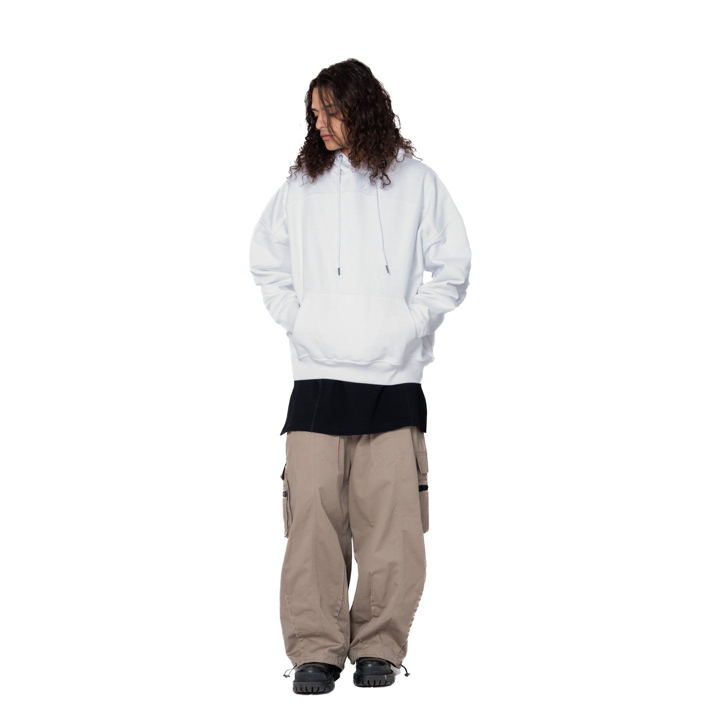 ERROR NYC : Jar-shaped Pants (Beige)