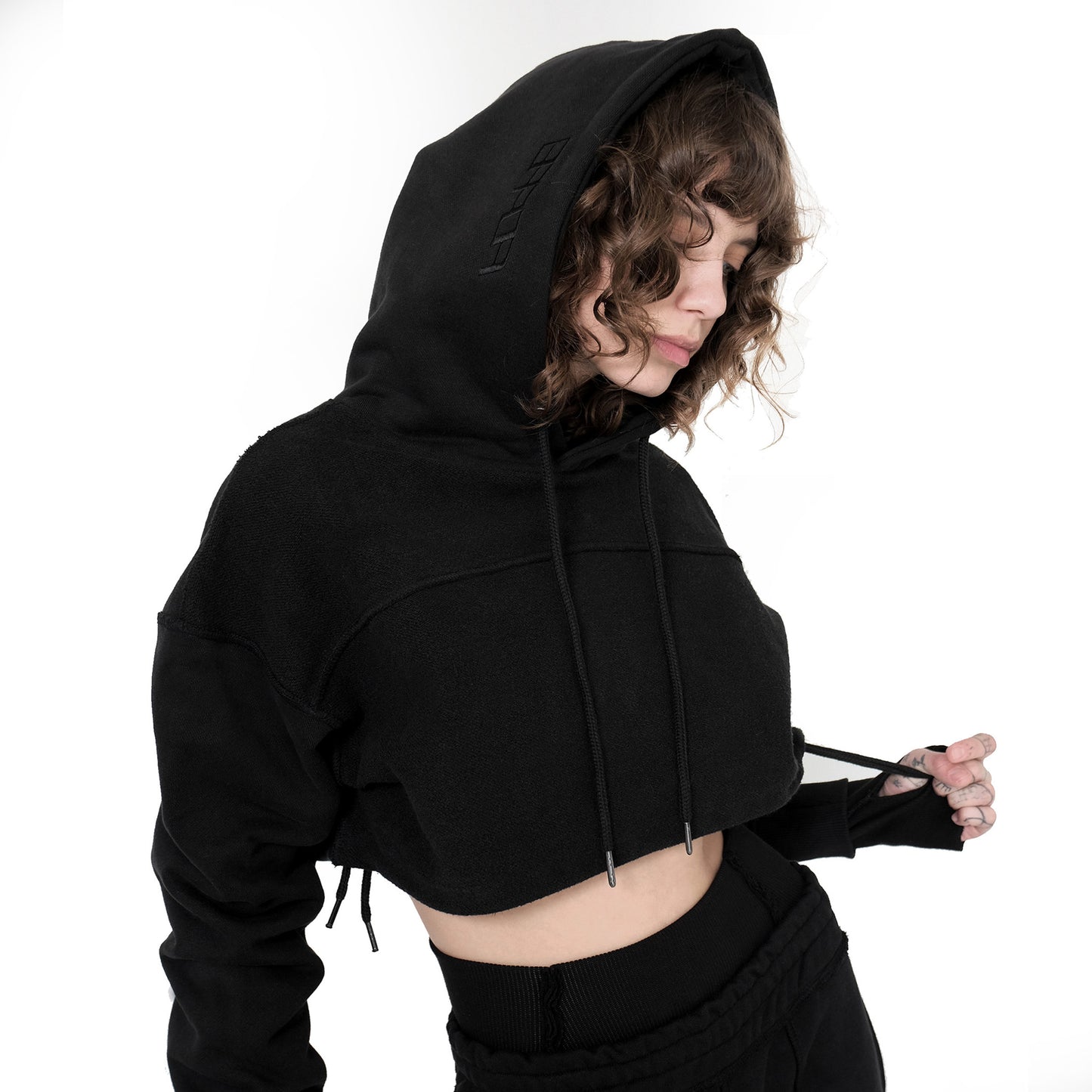 ERROR NYC : Reversible Overfit Cropped Hoodie (Black)