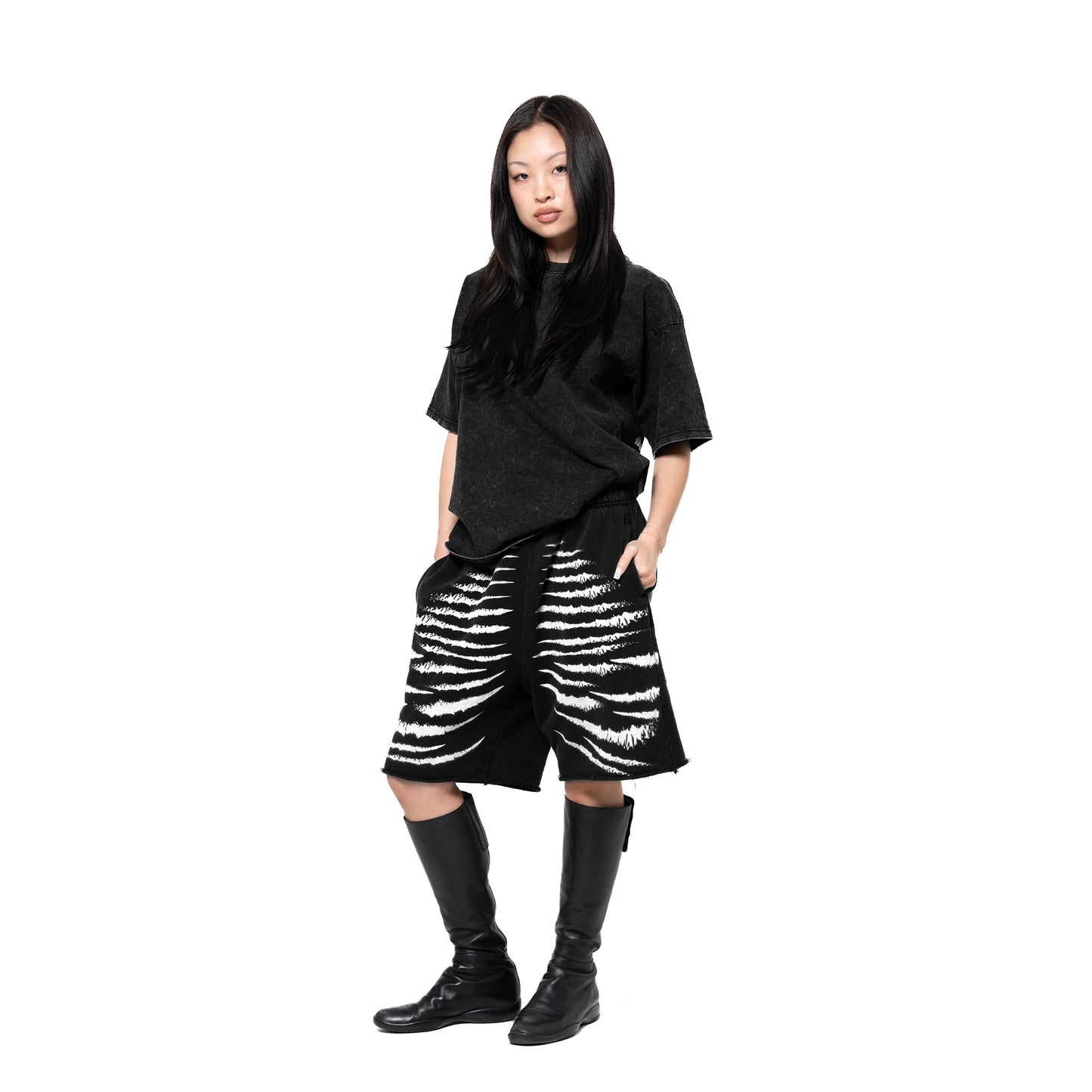 INUIT: Imprint Frost French Terry Shorts (Black)