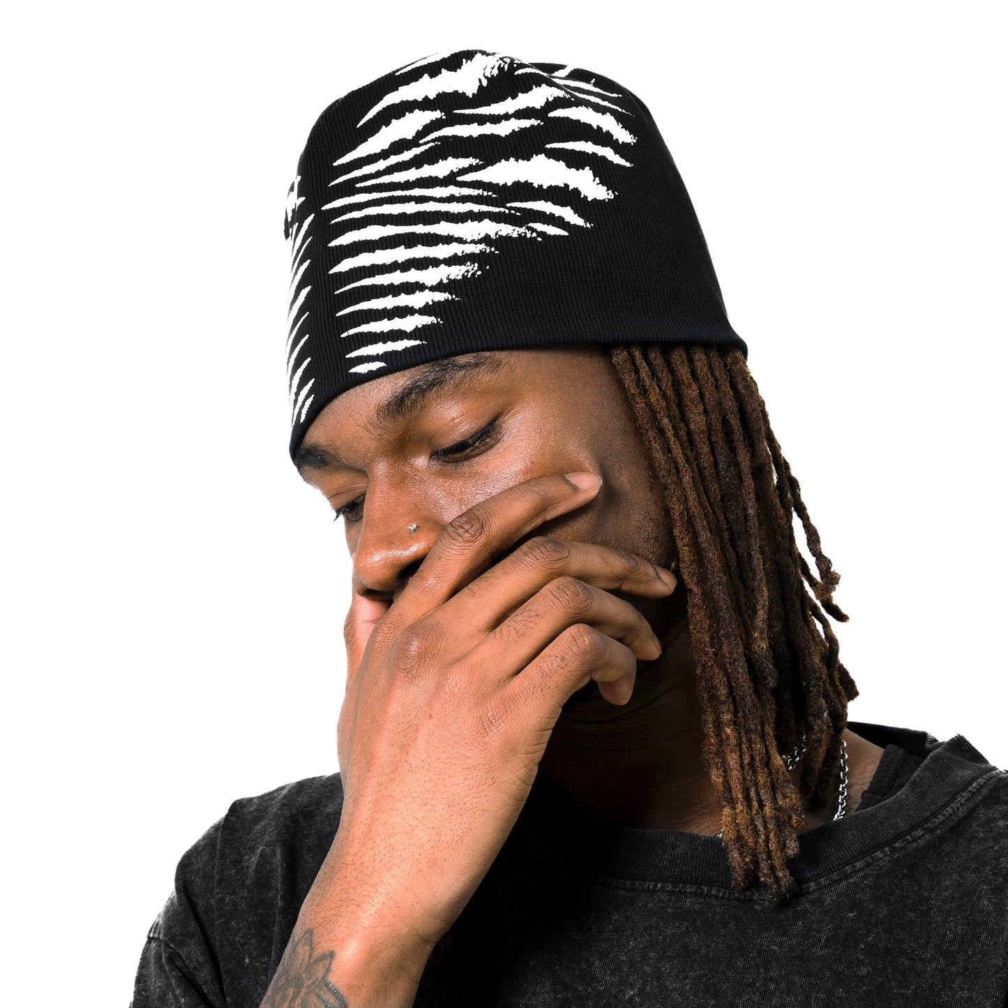 INUIT : Reversible Imprint Ribbed Beanie (Black)