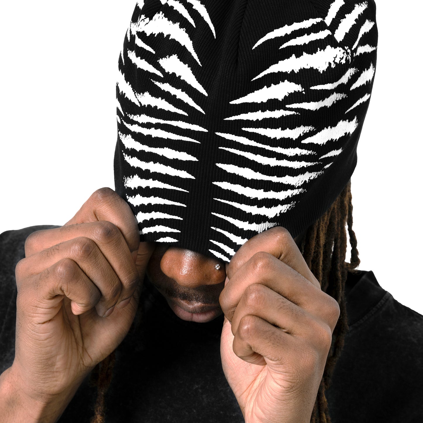 INUIT : Reversible Imprint Ribbed Beanie (Black)