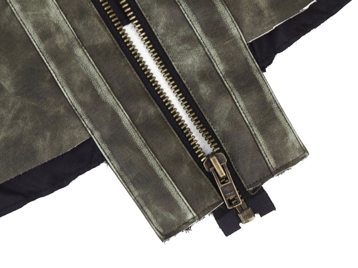 INUIT : Cropped Leather Polar Code (Military Green)
