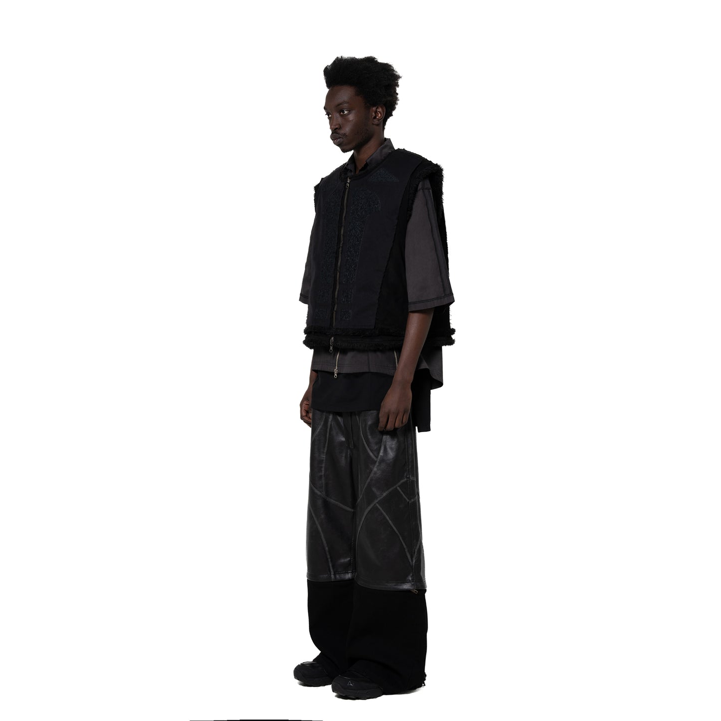 INUIT: Etched Reversible Fur Vest (Black)
