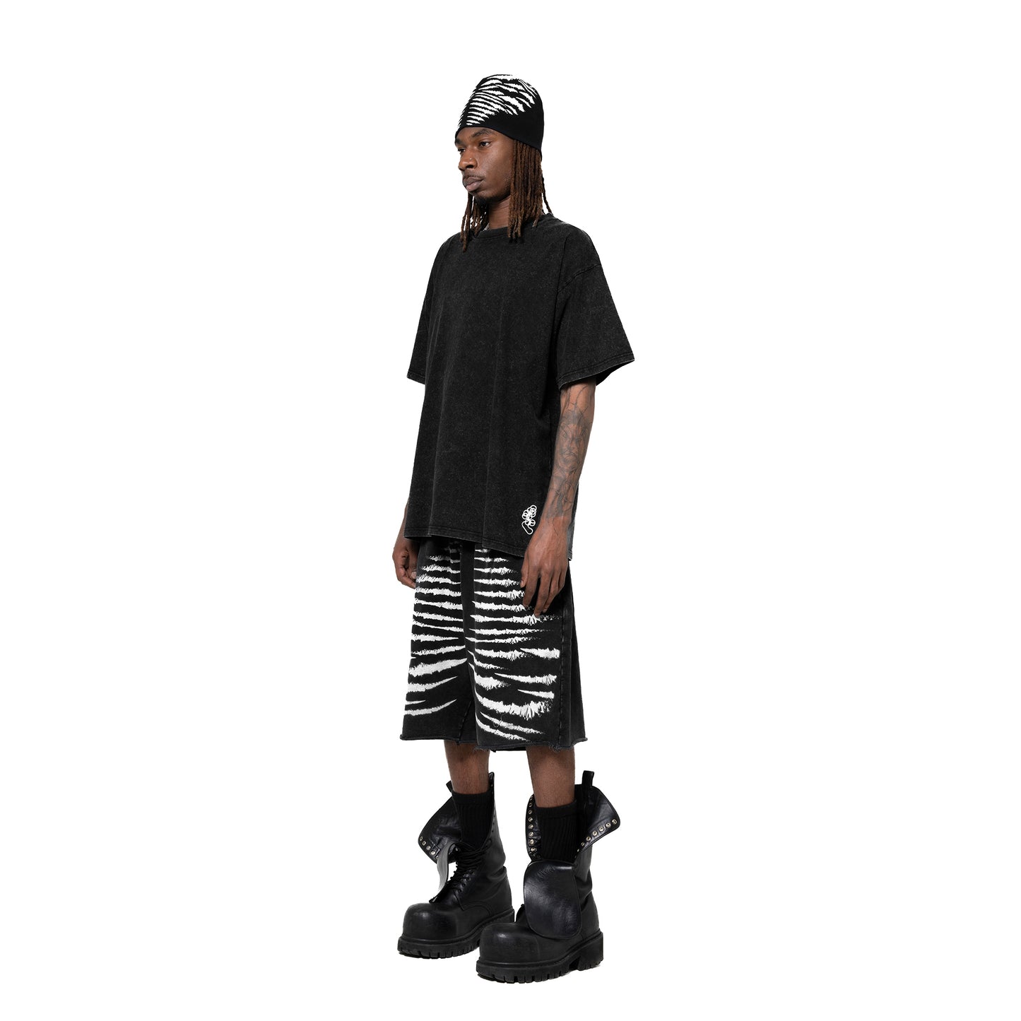 INUIT: Imprint Frost T shirts (Black)