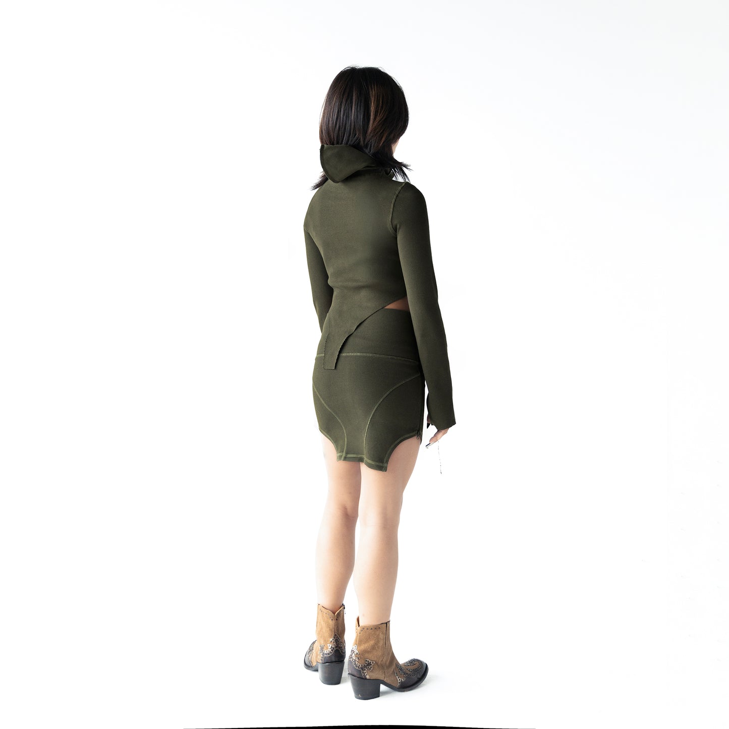 INUIT: Pattern-Carved Rib Skirt (Military Green)