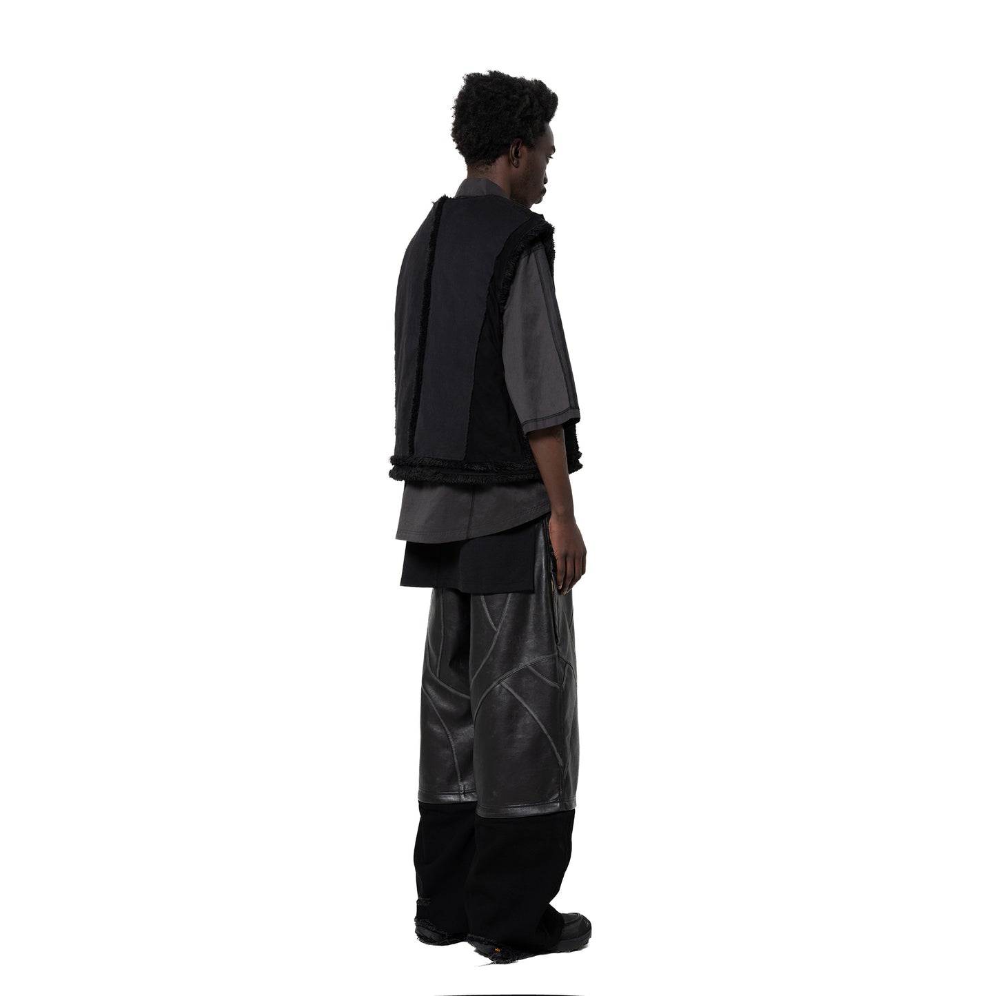 INUIT: Etched Reversible Fur Vest (Black)