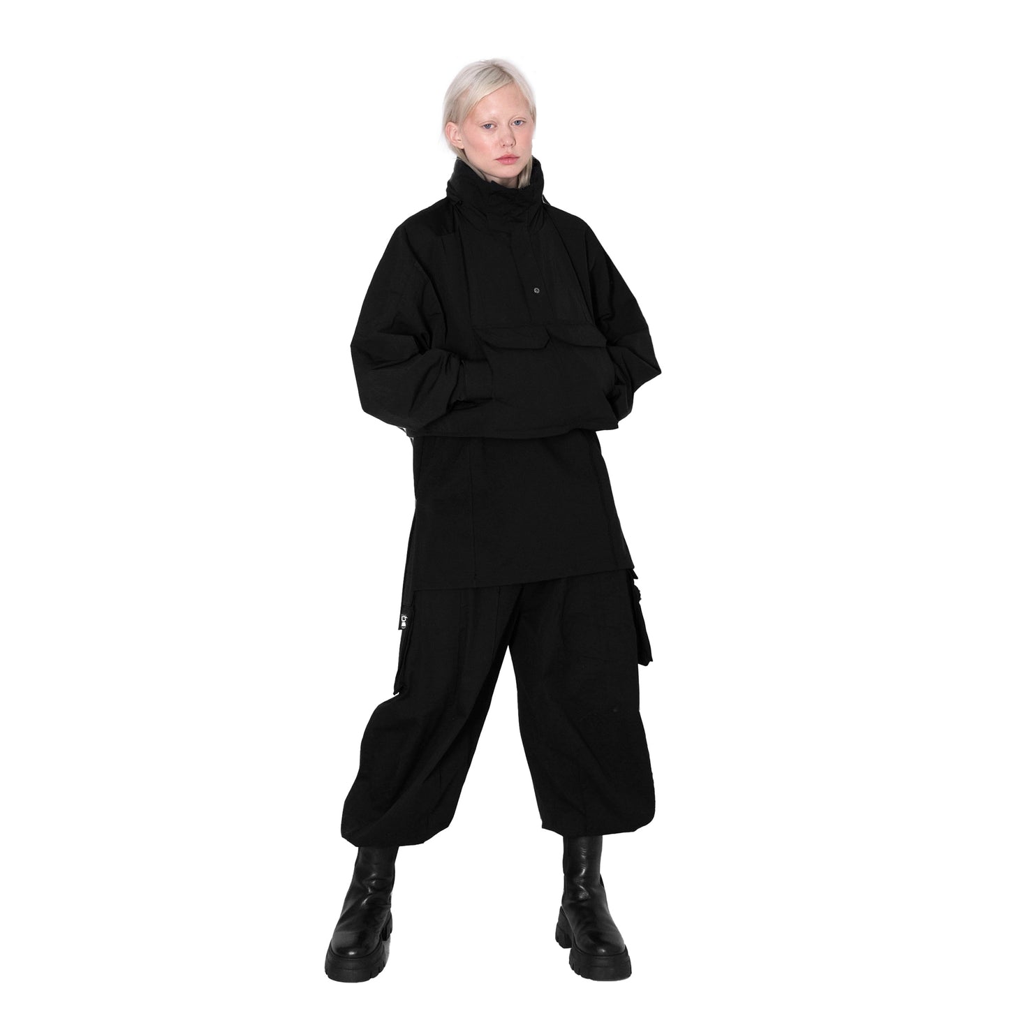 ERROR NYC : Jar-shaped Pants (Black)