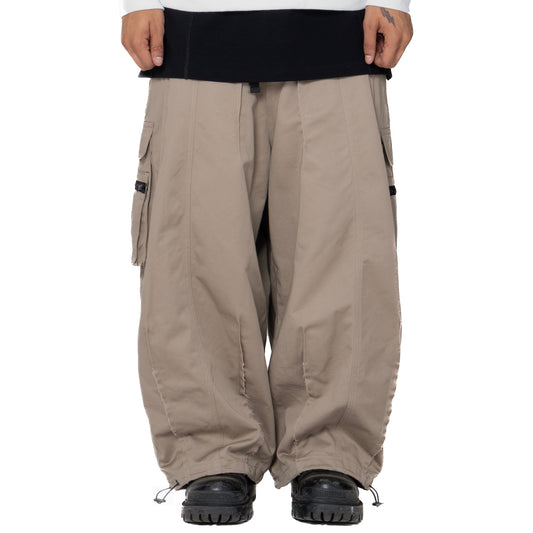 ERROR NYC : Jar-shaped Pants (Beige)
