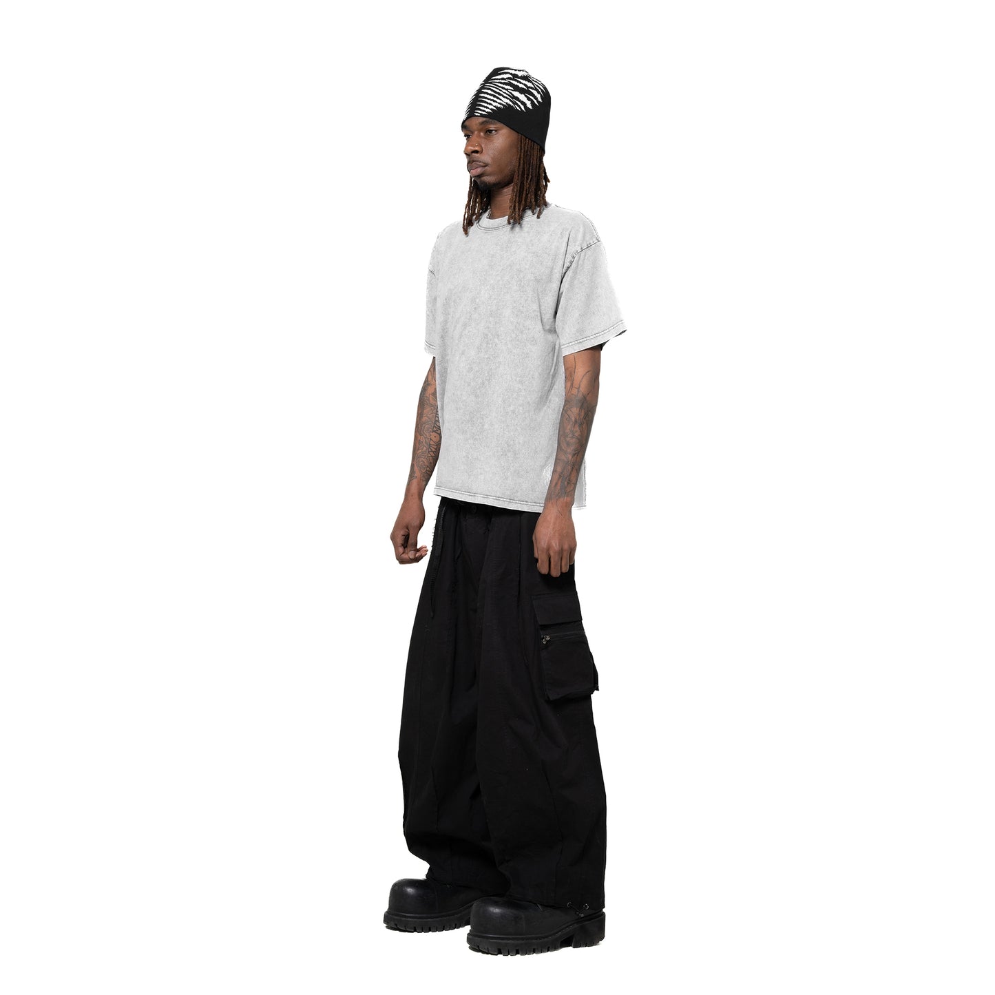 ERROR NYC : Jar-shaped Pants (Black)